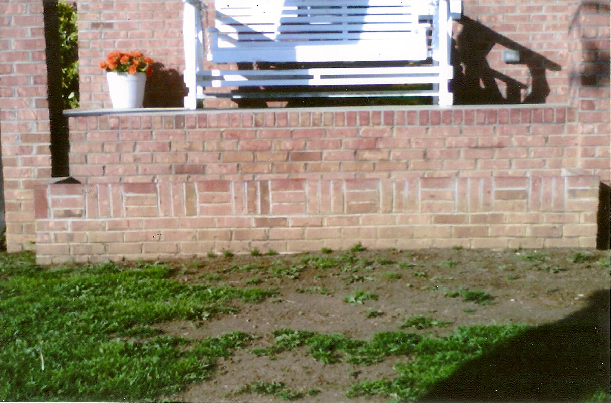 Stone planter construction